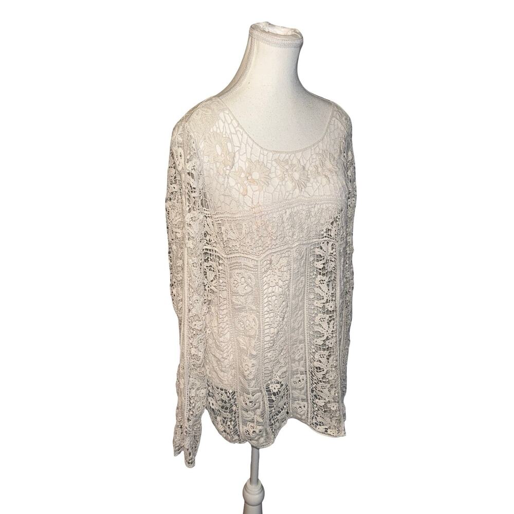 Crochet Lace Blouse - Picture 8 of 8
